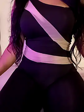 Almas Queen online show from 10.08.25