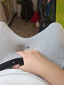 beautiful hands  online show from 07.21.26