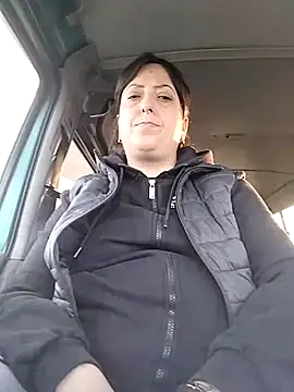 larylary6969 online show from 11.26.25