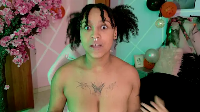 Elith noa online show from 10.21.25