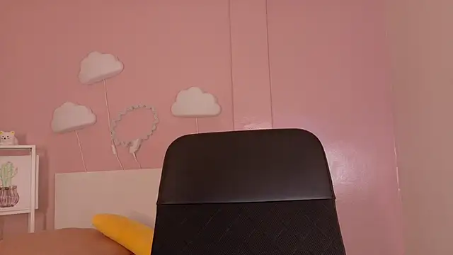 Snapshot of briannajackson_ chatting on 10.24.25 briannajackson online show from 10.24.25