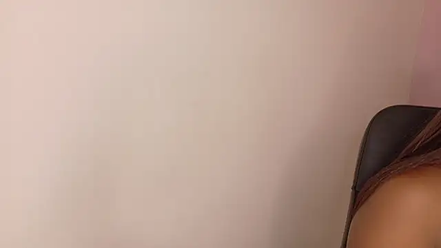 Snapshot of briannajackson_ chatting on 11.29.25 briannajackson online show from 11.29.25