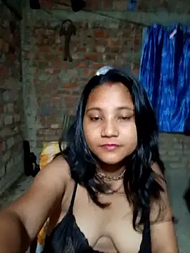Snapshot of Cuterinki chatting on 05.22.26 Cuterinki online show from 05.22.26