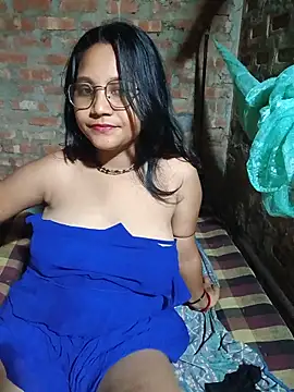 Snapshot of Cuterinki chatting on 05.30.26 Cuterinki online show from 05.30.26