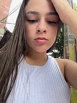 Snapshot of shaina_vasquez chatting on 06.20.26 shaina vasquez online show from 06.20.26