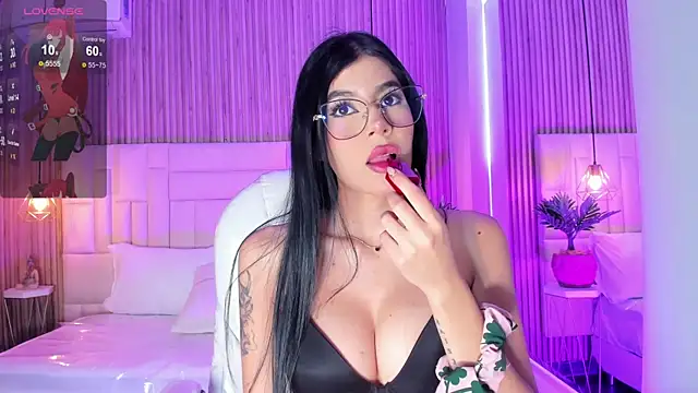 CaitlynCouper online show from 01.08.26