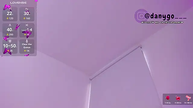 ZarianaEvanz online show from 10.29.25