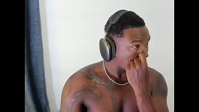 Troykhalil online show from 02.20.26