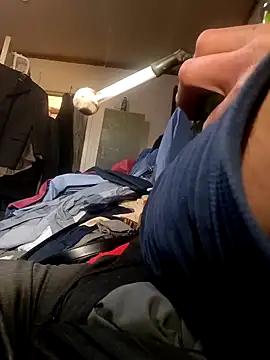 Snapshot of gettinit2wice chatting on 01.30.25 gettinit2wice online show from 01.30.25