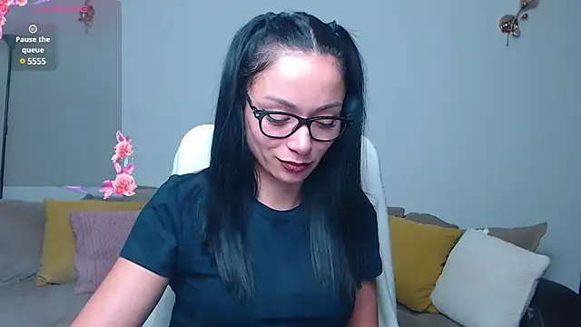 Snapshot of BabySerene chatting on 12.02.24 BabySerene online show from 12.02.24