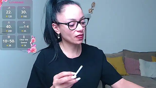 Snapshot of BabySerene chatting on 02.01.25 BabySerene online show from 02.01.25