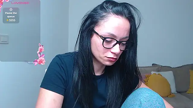 Snapshot of BabySerene chatting on 02.14.25 BabySerene online show from 02.14.25