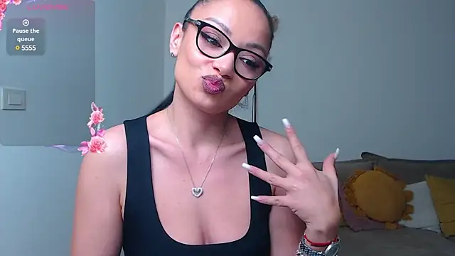 Snapshot of BabySerene chatting on 03.16.25 BabySerene online show from 03.16.25