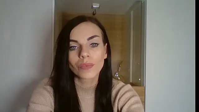 Snapshot of CassieSensual chatting on 12.04.25 CassieSensual online show from 12.04.25