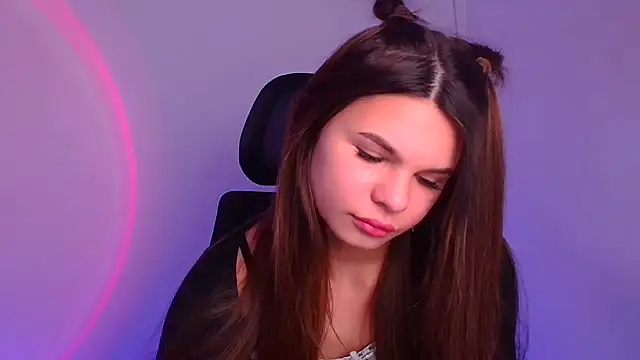 Hanna Way online show from 02.09.25