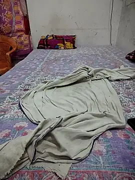 FeltedEuropium online show from 10.24.25