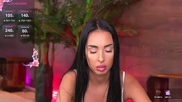 KairaAndrews online show from 09.18.25