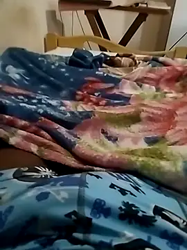 Snapshot of Pua009 chatting on 09.17.25 Pua009 online show from 09.17.25