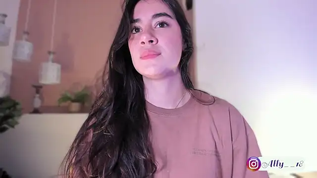 Snapshot of Ally_addams chatting on 11.30.25 Ally addams online show from 11.30.25