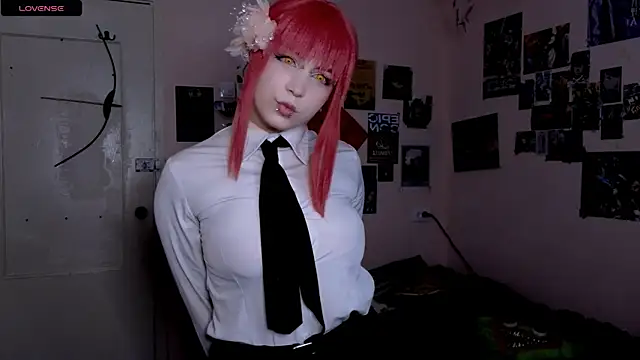 Alex Howell online show from 11.12.25