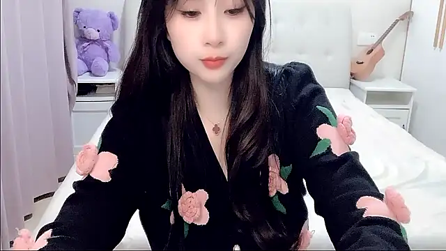 aisha123123 online show from 10.30.25