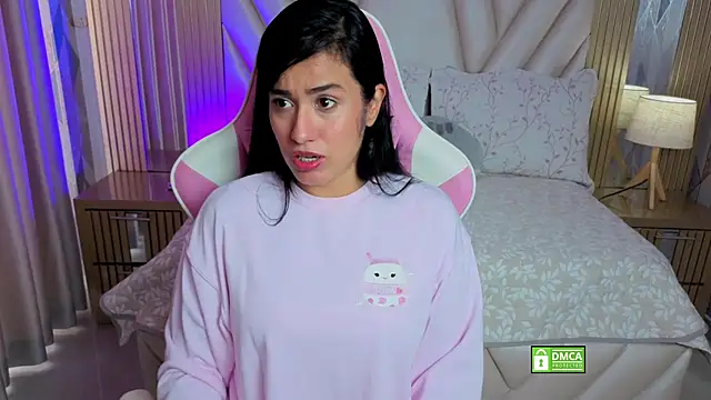 Miia harper  online show from 11.27.25