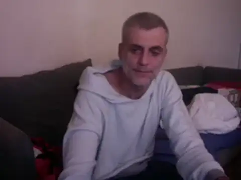 Snapshot of skossa777 chatting on 01.12.25 skossa777 online show from 01.12.25