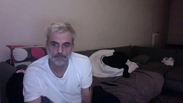 Snapshot of skossa777 chatting on 11.02.25 skossa777 online show from 11.02.25