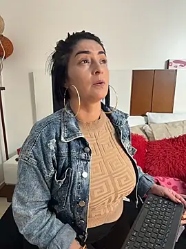 karenlennox1 online show from 04.16.26