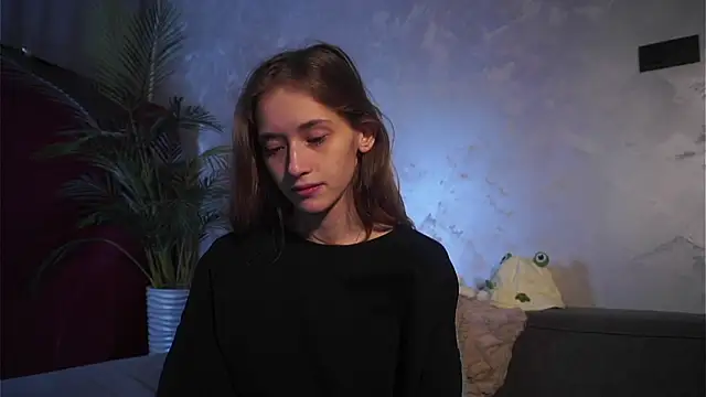 Snapshot of EdlinHargus chatting on 04.10.26 EdlinHargus online show from 04.10.26