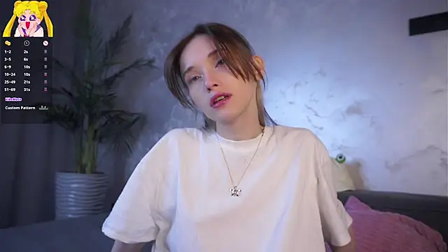 Snapshot of EdlinHargus chatting on 04.12.26 EdlinHargus online show from 04.12.26