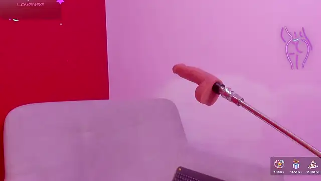 Snapshot of Kate_bunny_ chatting on 01.16.25 Kate bunny online show from 01.16.25