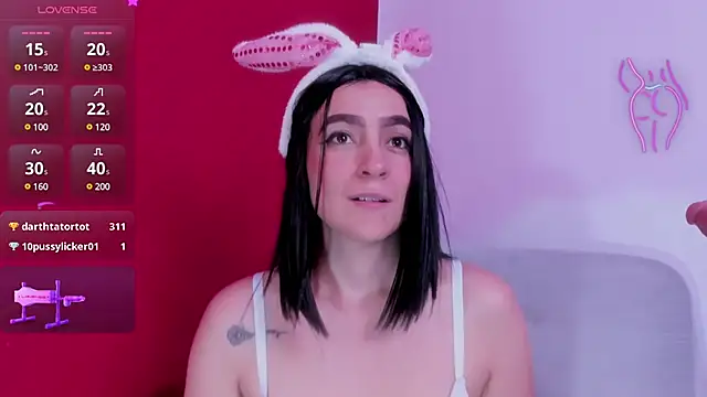 Snapshot of Kate_bunny_ chatting on 03.15.25 Kate bunny online show from 03.15.25