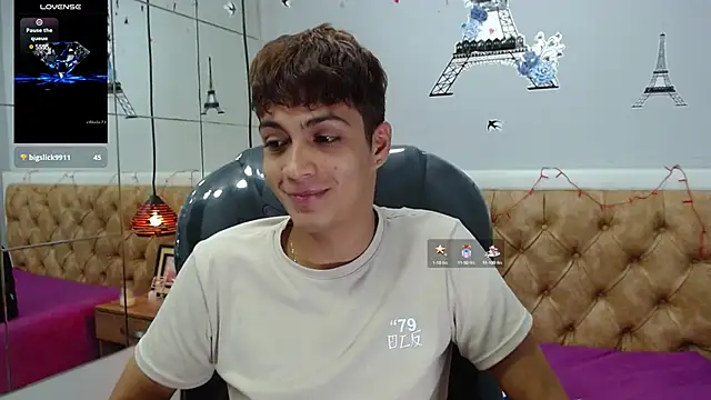 Snapshot of SkinnyBoy_ chatting on 02.18.25 SkinnyBoy online show from 02.18.25