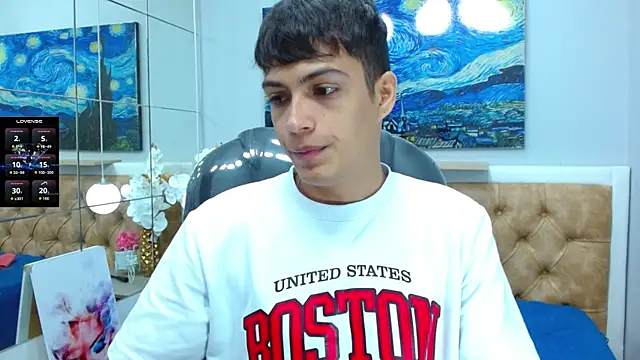 Snapshot of SkinnyBoy_ chatting on 11.21.25 SkinnyBoy online show from 11.21.25