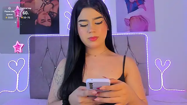 Ashley piinkk  online show from 05.04.26