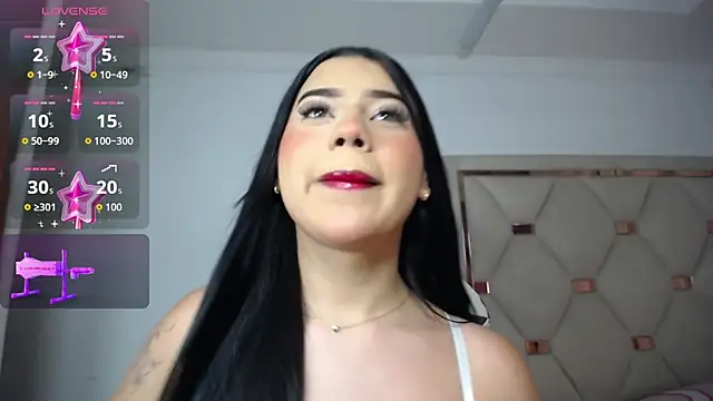 Ashley piinkk  online show from 05.19.26