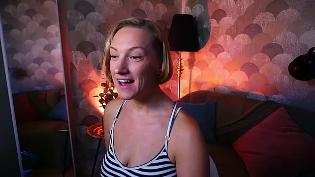 UmaTruewoman online show from 05.26.26