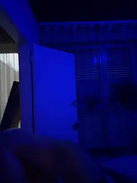 Snapshot of radoka chatting on 02.20.25 radoka online show from 02.20.25