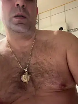 Snapshot of radoka chatting on 02.20.25 radoka online show from 02.20.25