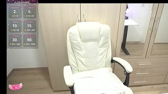 Snapshot of Billly1Love chatting on 02.18.25 Billly1Love online show from 02.18.25