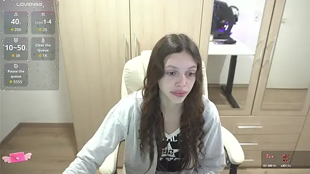 Snapshot of Billly1Love chatting on 09.17.25 Billly1Love online show from 09.17.25