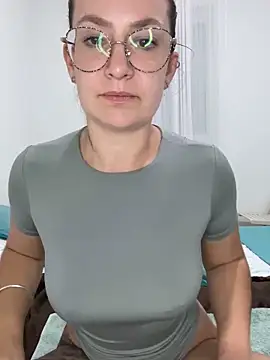 Snapshot of ladoucedu34 chatting on 10.14.25 ladoucedu34 online show from 10.14.25