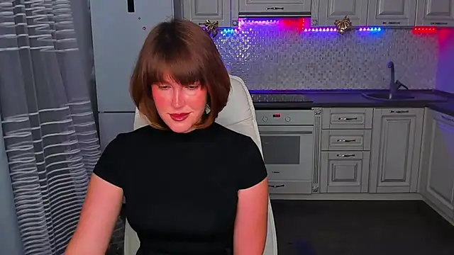 Snapshot of mirrorofsoul chatting on 12.23.24 mirrorofsoul online show from 12.23.24