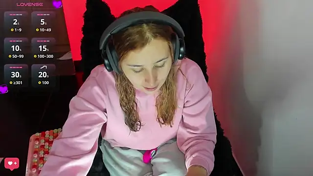 bonnie moon  online show from 02.22.26