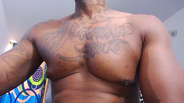 Snapshot of jhon_tomson1 chatting on 12.01.25 jhon tomson1 online show from 12.01.25