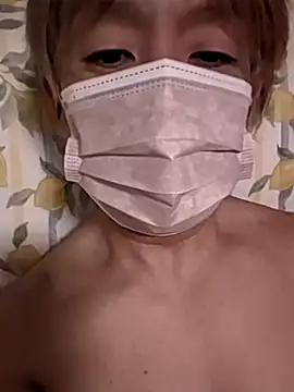 Snapshot of Osikokusama chatting on 09.22.25 Osikokusama online show from 09.22.25