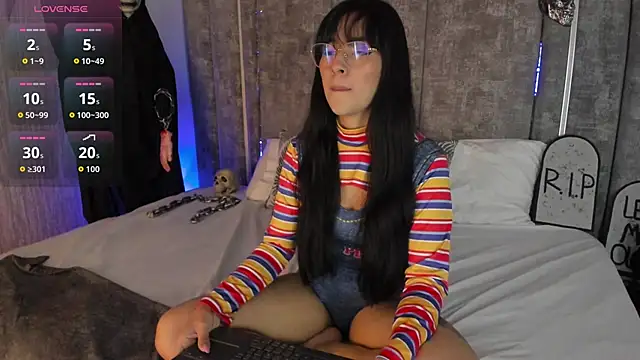 Susa1userma  online show from 10.25.25