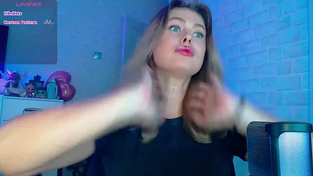 SuchCute online show from 02.25.25