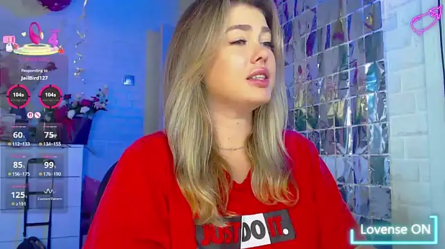 SuchCute online show from 09.19.25